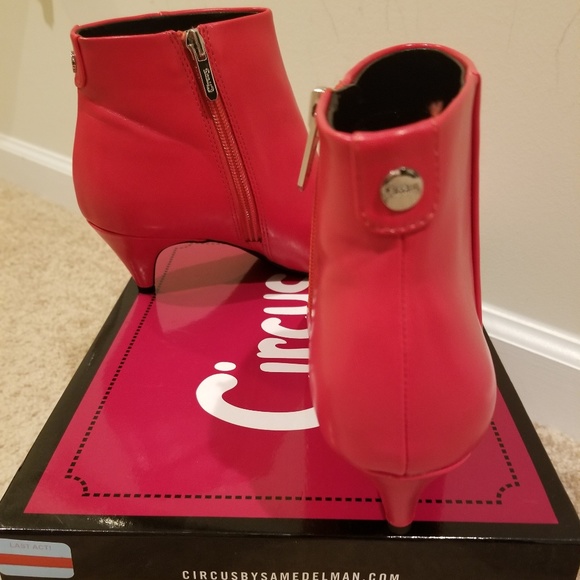 💥SOLD💥NEW Sam Edelman Booties - Picture 2 of 7